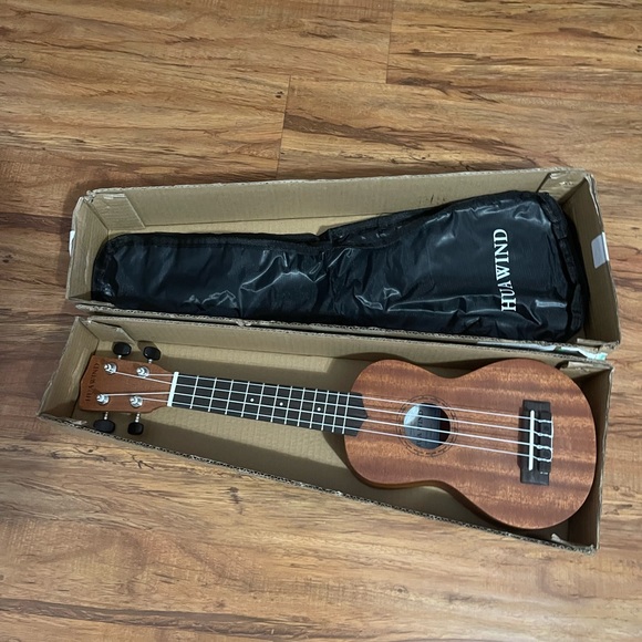 It’s a brand new ukulele for kids. Brand new. $30 But I would rather do a trade - Picture 6 of 6